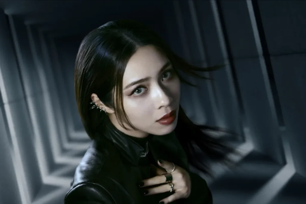 告五人犬青與日本彩妝品牌 KATE 合作