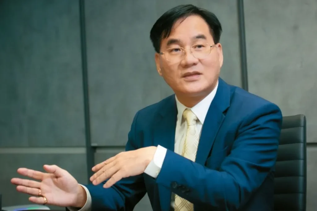 智通科創董事長鍾富瑋