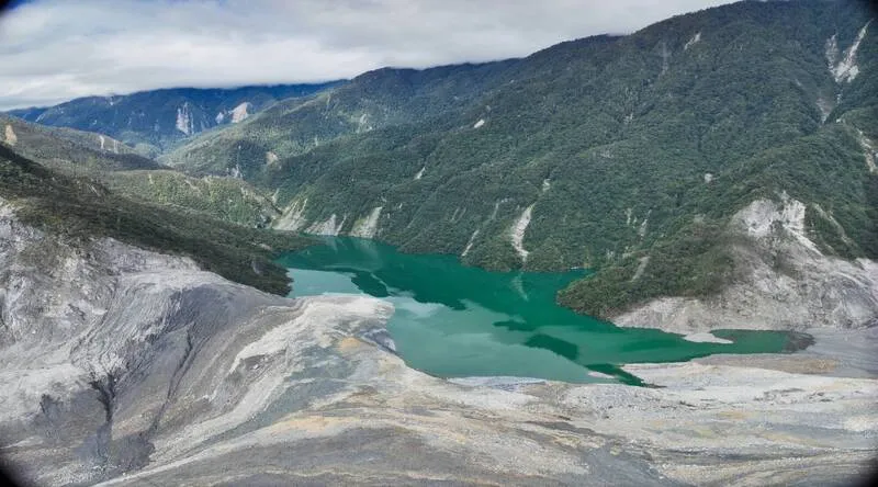 馬太鞍堰塞湖