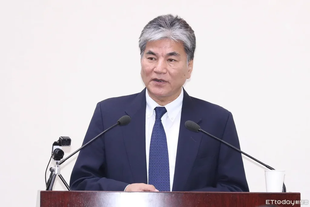 李鴻源：「這不是潰堤，是潰壩！」 / 圖片取自網路