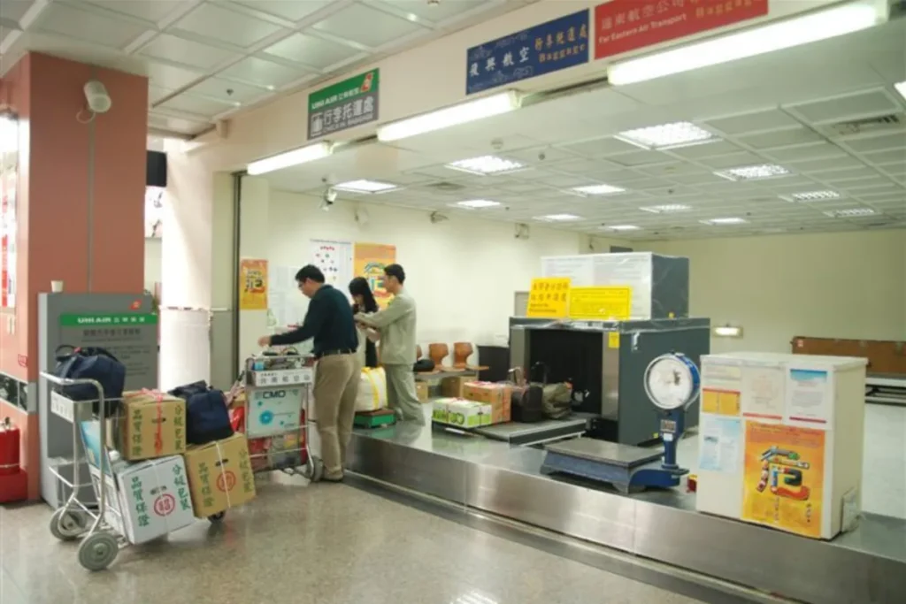台南機場行李規定與購票提醒