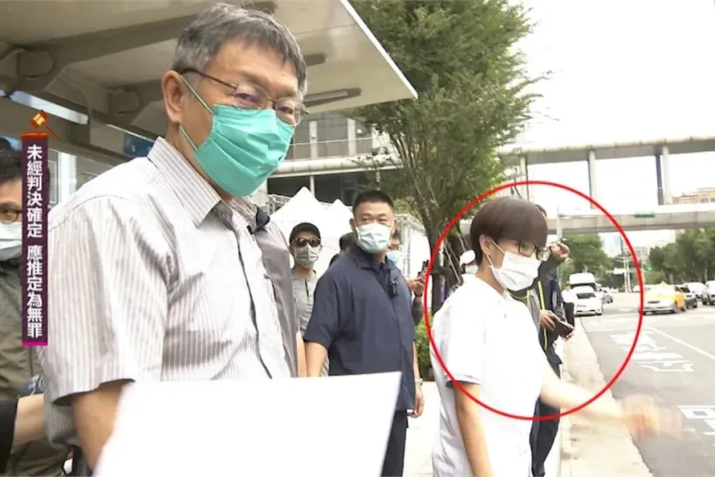 柯文哲承認政治獻金交由橘子處理