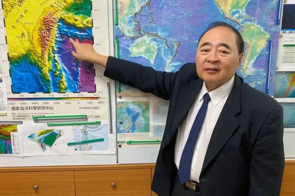 地震專家郭鎧紋