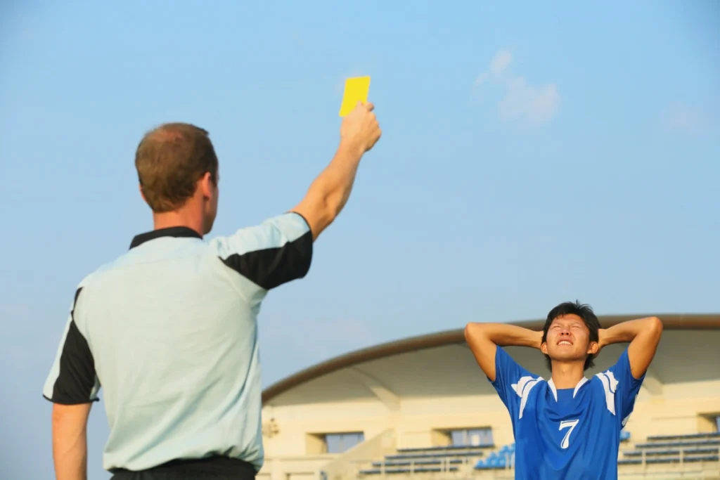 足球黃牌