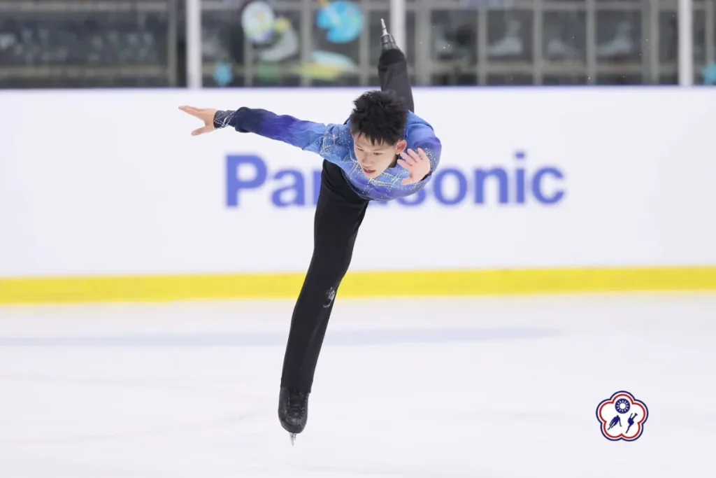 男子花式滑冰選手李宇翔為台灣贏得 2026 冬奧 1 席花式滑冰名額