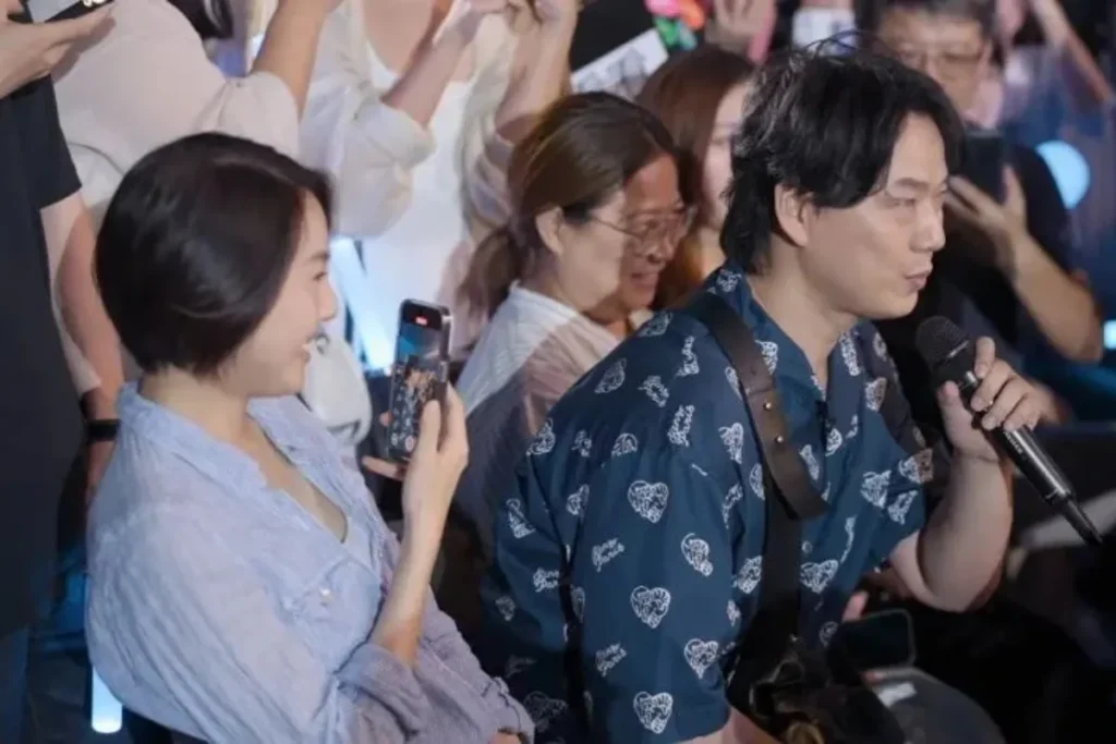 蕭煌奇老婆正臉曝光，身分疑寵物訓練師